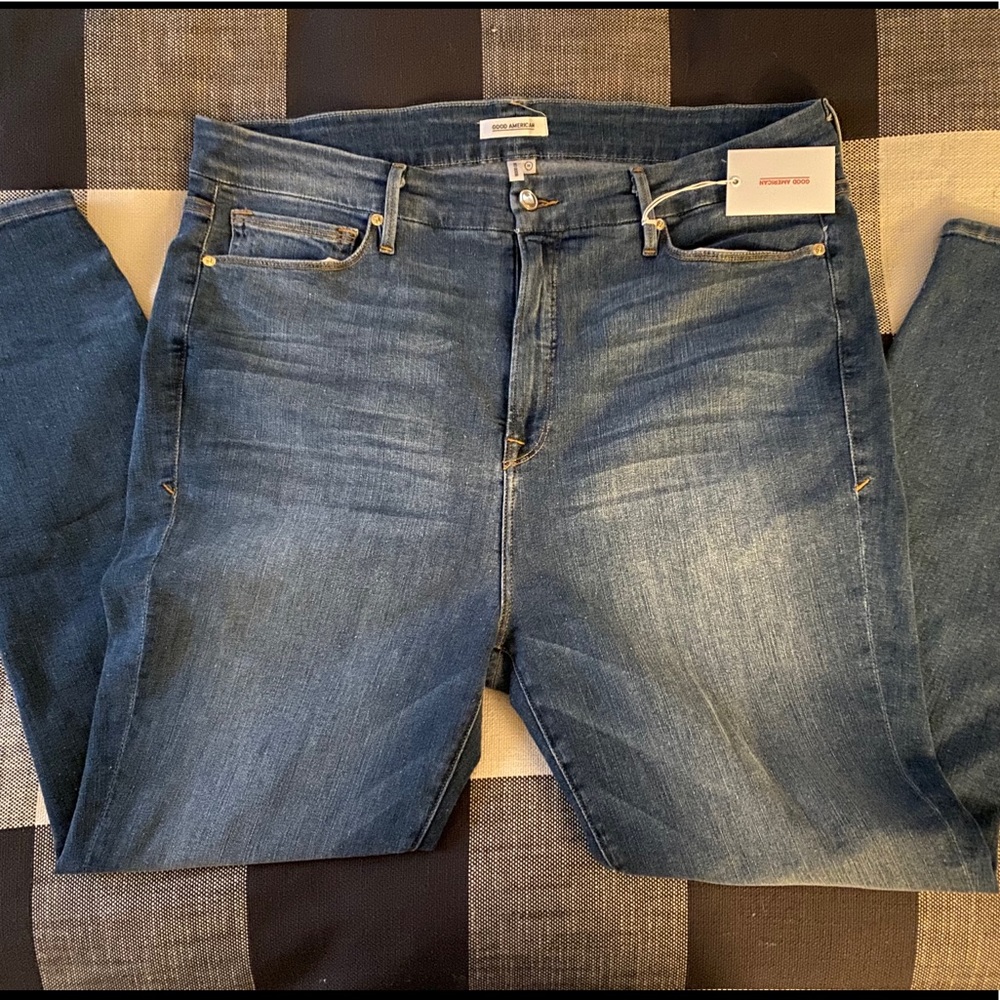 Good American Skinny Jeans size 20